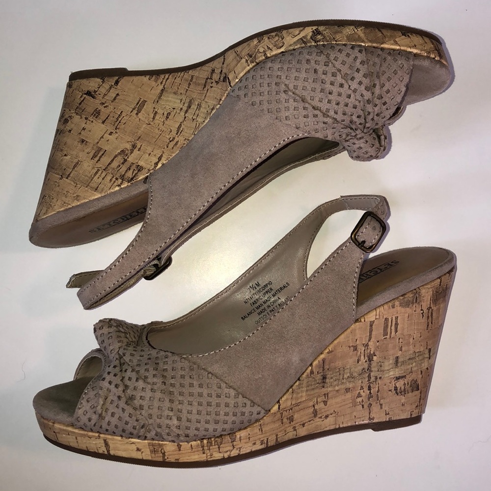 HIGH HEELS 3 to 4 INCHES!